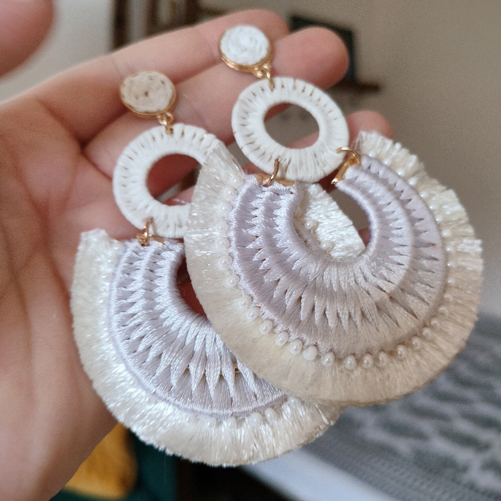 🪴Artemis Collection🪴 Boho Tassel Statement Earrings - Picture 5 of 17